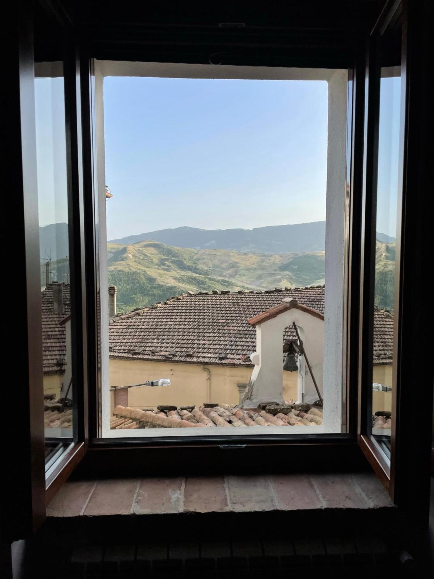 Petra Holiday Home 皮耶特拉佩尔托萨 外观 照片